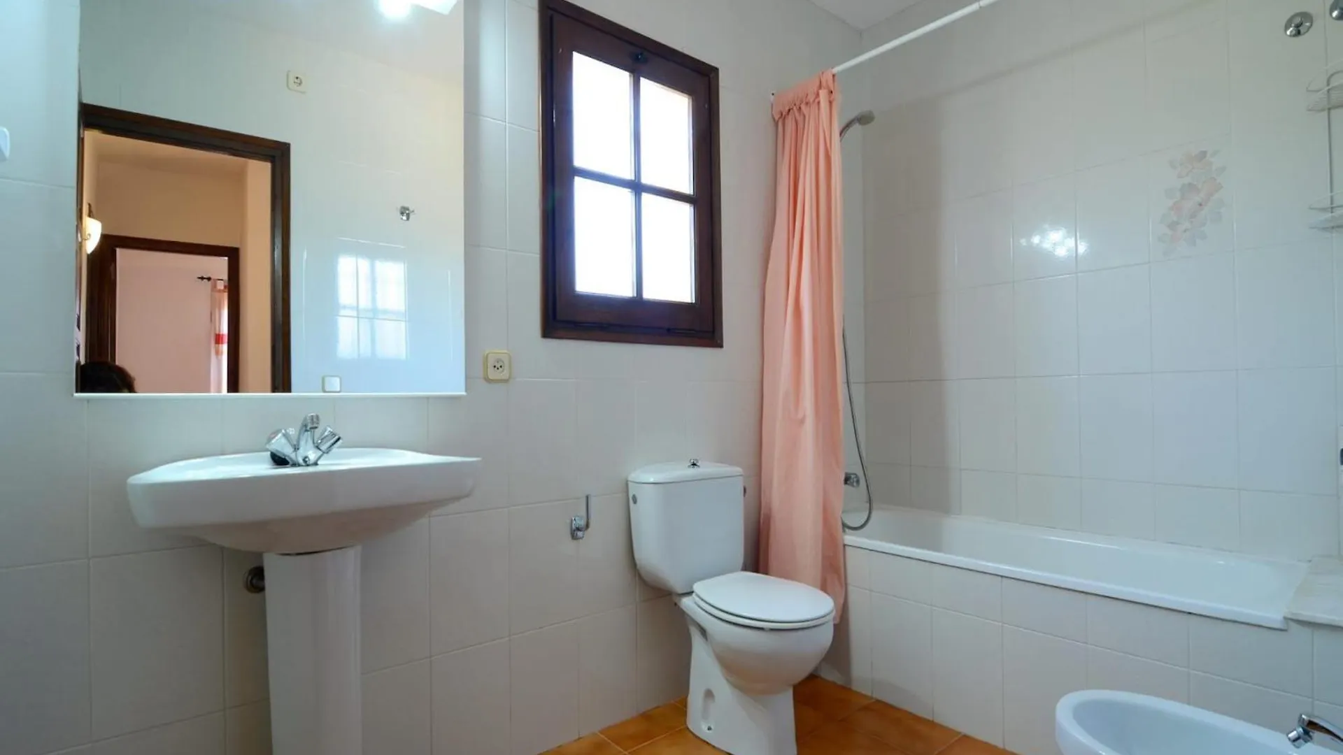 The Villa In Estartit أولاستارتيت 0*,